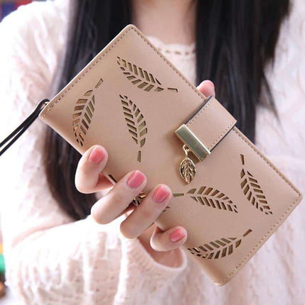 Women's Leaves Patterned Wallet - Wnkrs