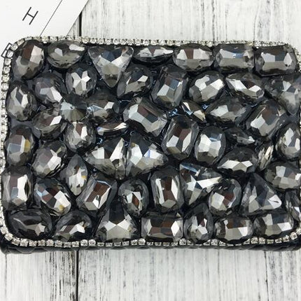 Women's Luxurious Crystal Design Wallet - Wnkrs