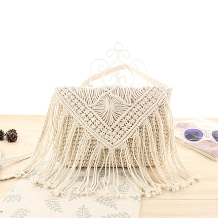 Women's Fringe Datail Woven Rattan Handbag - Wnkrs