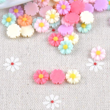 Adorable Daisy Resin Embellishments for Scrapbooking - wnkrs