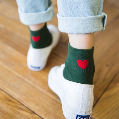Heart Patterned Colorful Socks For Teens - Wnkrs