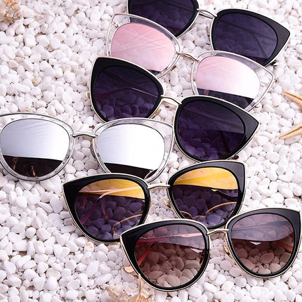 Women's Cat Eye Metal Frame Sunglasses - wnkrs