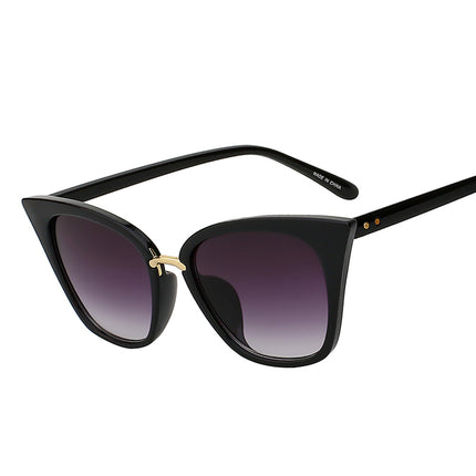 Women's Butterfly Shaped Elegant Sunglasses - wnkrs